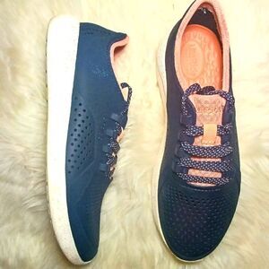 Crocs LiteRide Sneakers 